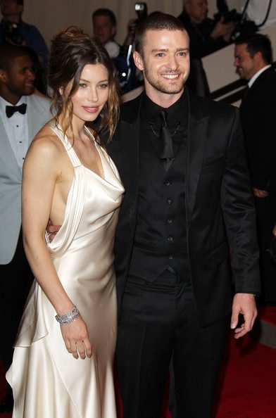 jessica biel and justin timberlake red carpet. Jessica Biel in Ralph Lauren